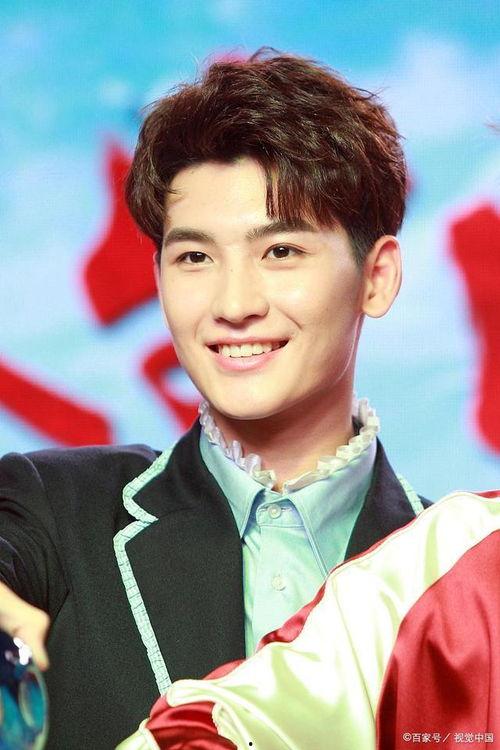 黄俊捷爆料最新视频,事件真相再引热议